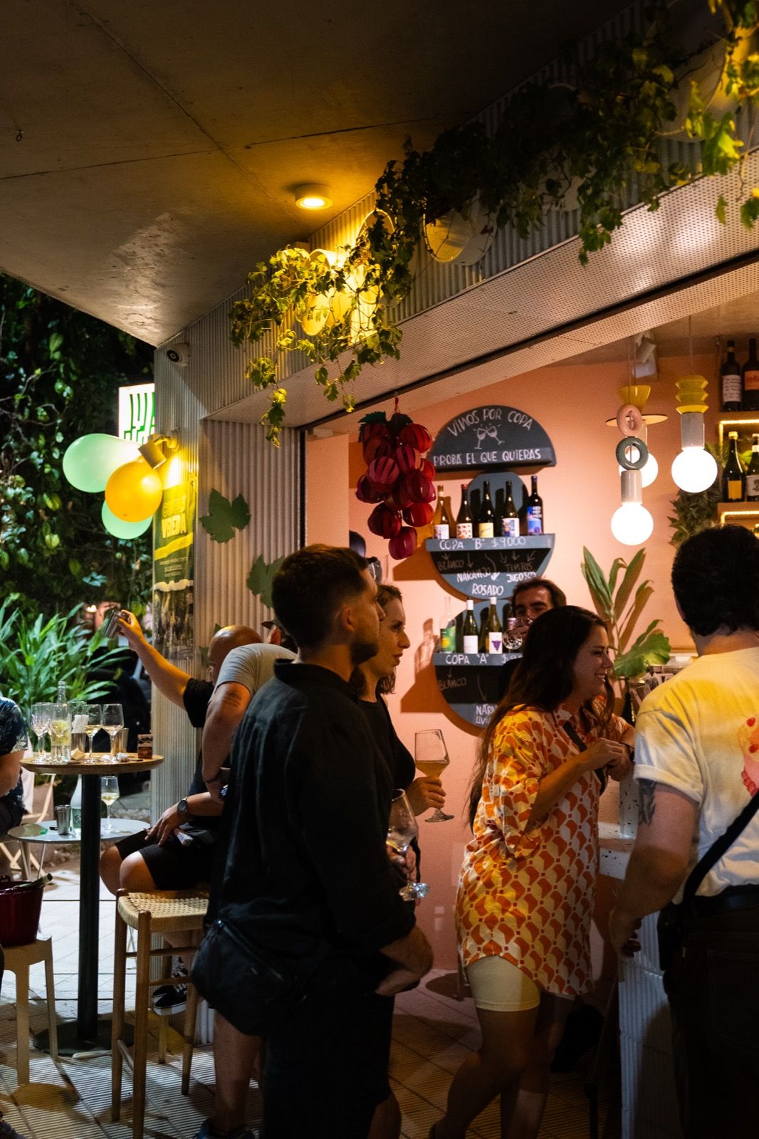 Fotografías para bar: Vereda Adentro Núñez — foto 1