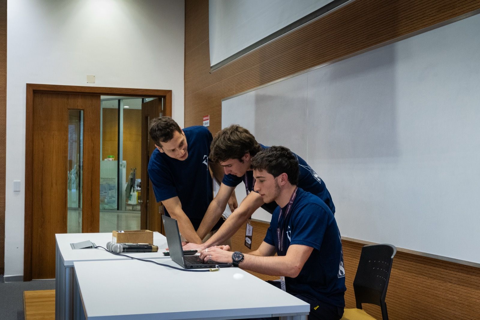 Fotografía de evento: Hackathon YHAT — foto 1