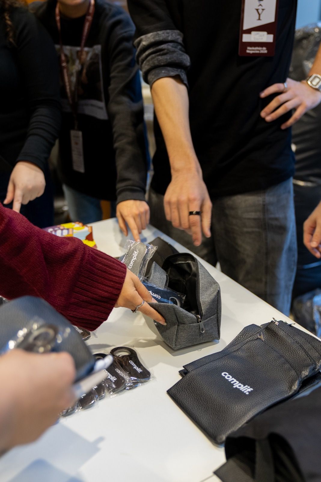 Fotografía de evento: Hackathon YHAT — foto 15